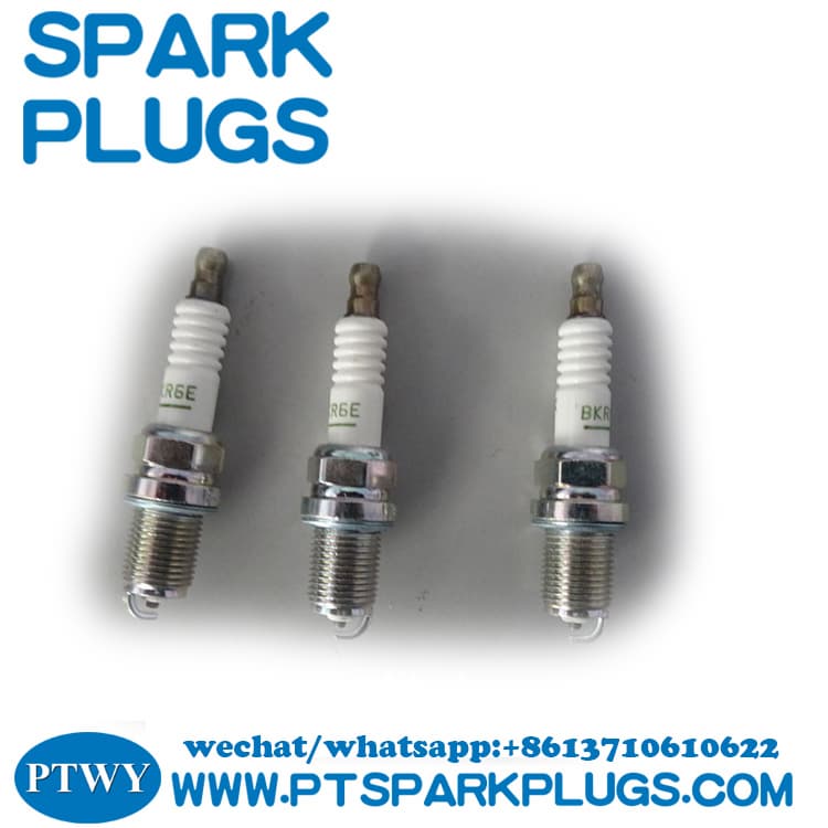 Genuine spark plug  for HYUNDAI MITSUBISHI  MAZDA 22401_50Y05